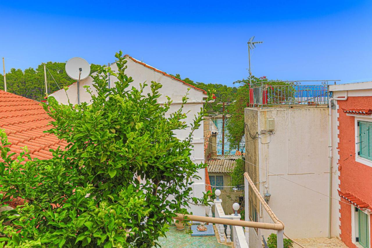 Agathi House * Gaios